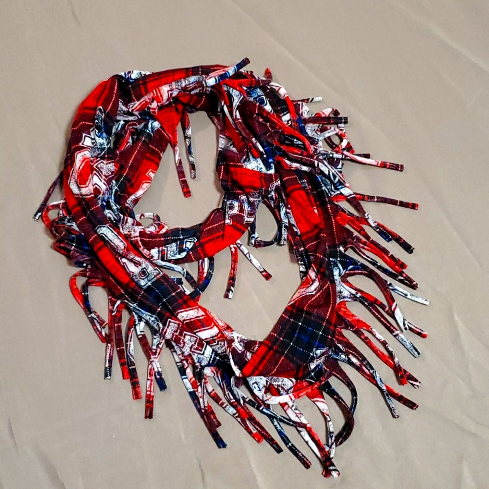 JUSTICE infinite scarf. A6.